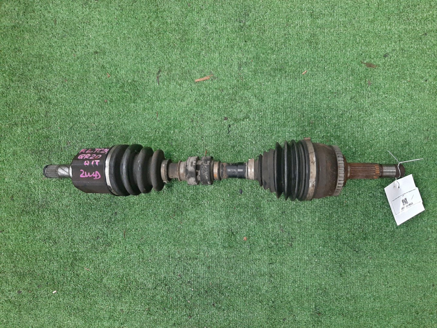 Привод левый передний NISSAN AVENIR, LIBERTY, PRIMERA, SERENA W11, RW11, RM12, HP12, TNC24, TC24, RC24 QR20DE, SR20VE, QR25DE 1 ракурс