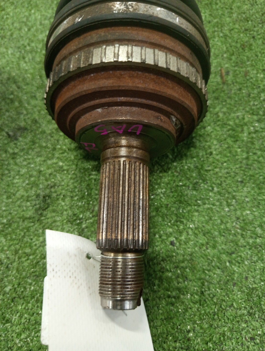 Привод левый передний HONDA AVANCIER, INSPIRE, ODYSSEY, SABER TA3, TA4, UA4, UA5, RA8, RA9 J30A, J25A, J32A 4 ракурс