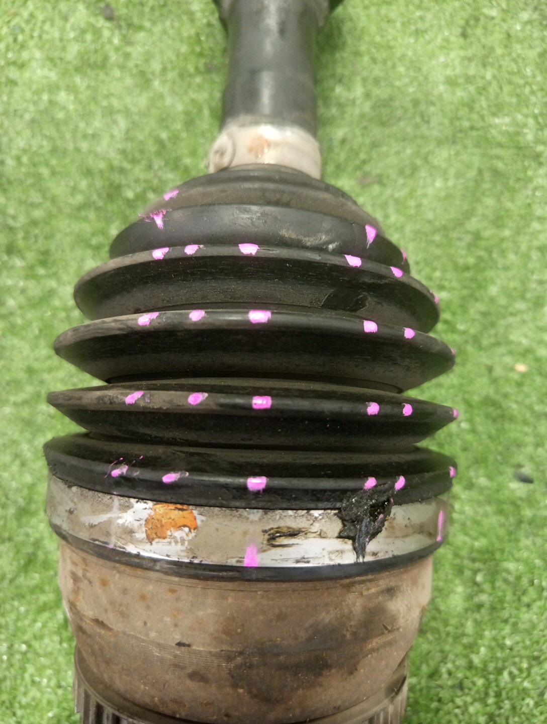 Привод левый передний NISSAN AVENIR, LIBERTY, PRIMERA, SERENA W11, RW11, RM12, HP12, TNC24, TC24, RC24 QR20DE, SR20VE, QR25DE 3 ракурс