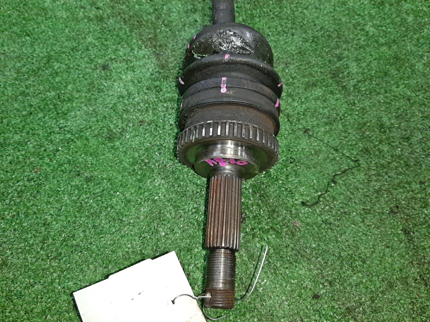 Привод правый передний NISSAN MARCH, CUBE K11, AK11, Z10, AZ10 CGA3DE 2 ракурс