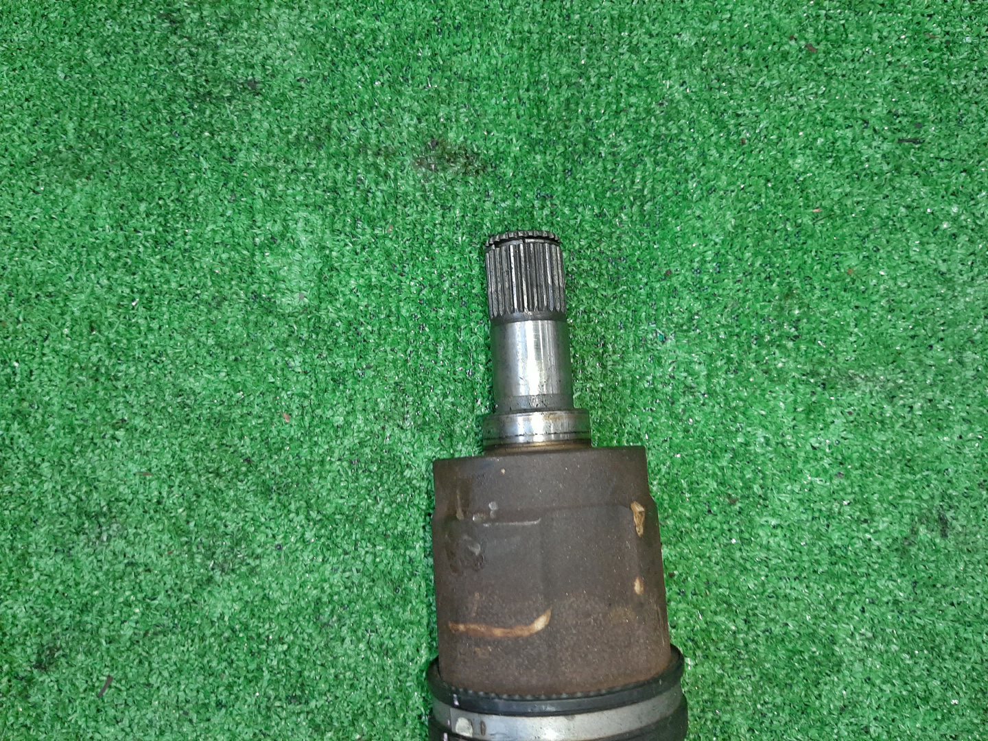 Привод правый передний HONDA AIRWAVE GJ1 L15A 3 ракурс