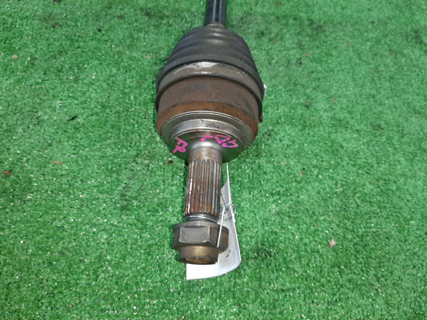 Привод правый передний HONDA FIT ARIA, FIT GD6, GD8, GD3, GD1 L13A, L15A 2 ракурс
