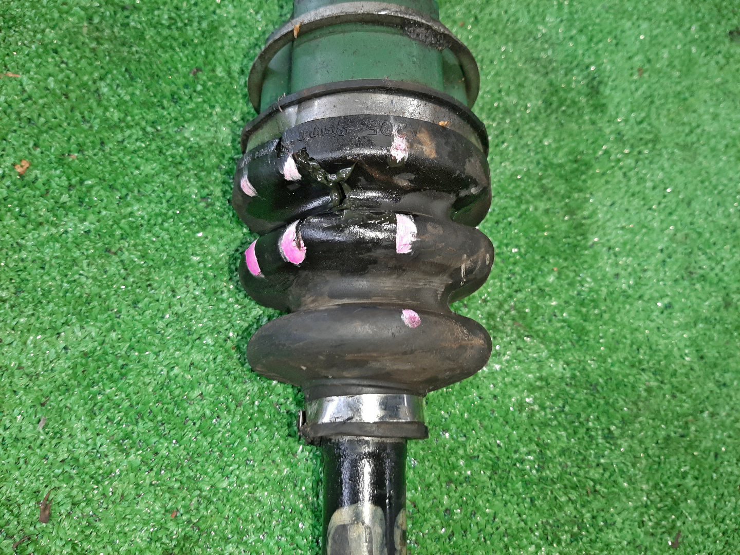 Привод левый передний TOYOTA PASSO, BB, DEX, BOON, COO KGC30, KGC35, QNC20, QNC21, M401F, M600S, M610S, M401S, M402S 1KR-FE, K3-VE, 3SZ-VE 4 ракурс