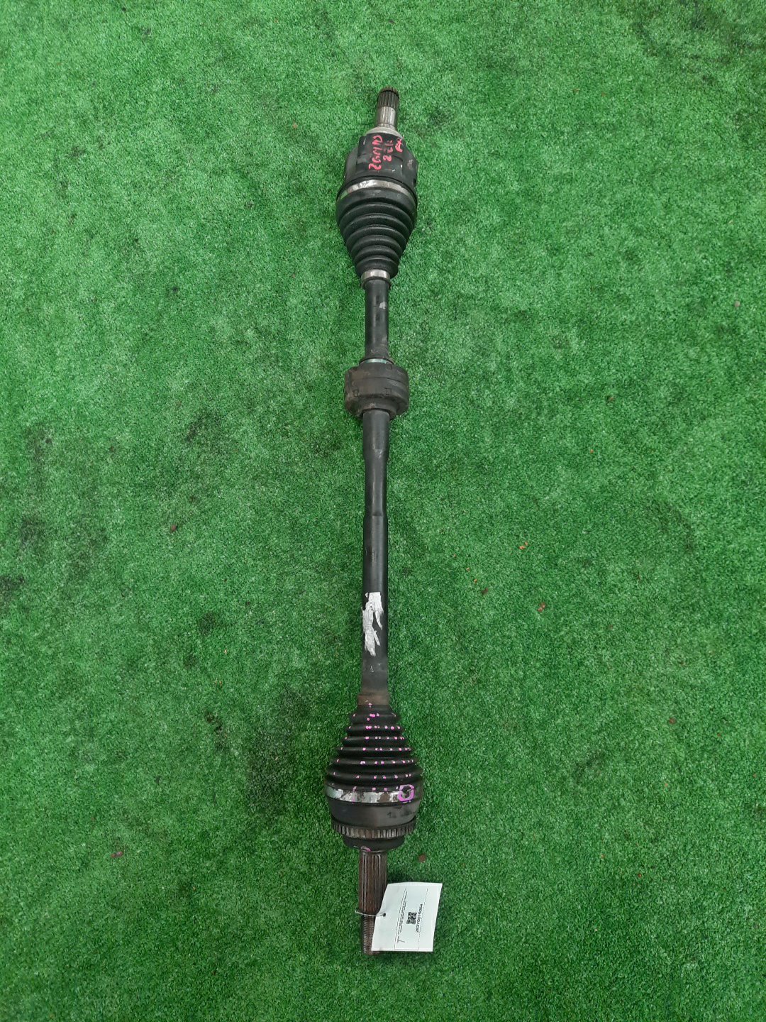Привод правый передний TOYOTA PREMIO, ISIS, WISH, ALLION, COROLLA FIELDER, COROLLA  AXIO ZRT260, ZGM10, ZGM10W, ZGM10G, ZGE20W, ZGE20G, ZRE142G, ZRE142 2ZR-FAE, 2ZR-FE 1 ракурс