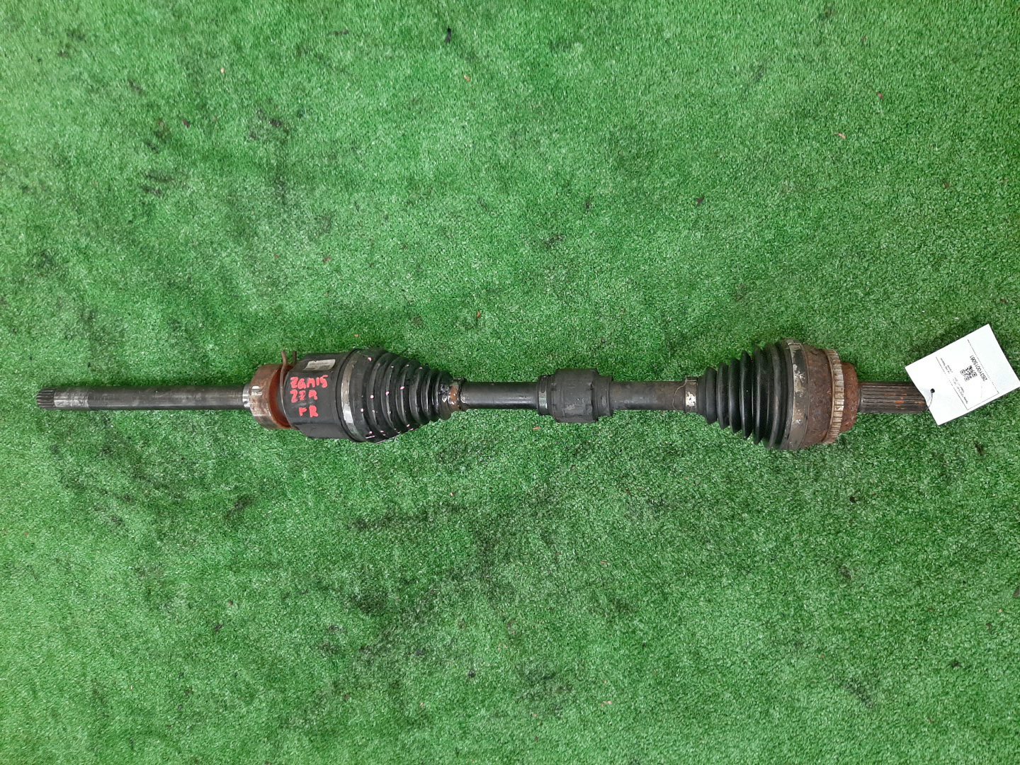 Привод правый передний TOYOTA PREMIO, ISIS, WISH, ALLION, COROLLA FIELDER, COROLLA  AXIO ZRT265, ZGM15G, ZGE25G, ZRE144G, ZRE144 2ZR-FAE, 2ZR-FE 1 ракурс
