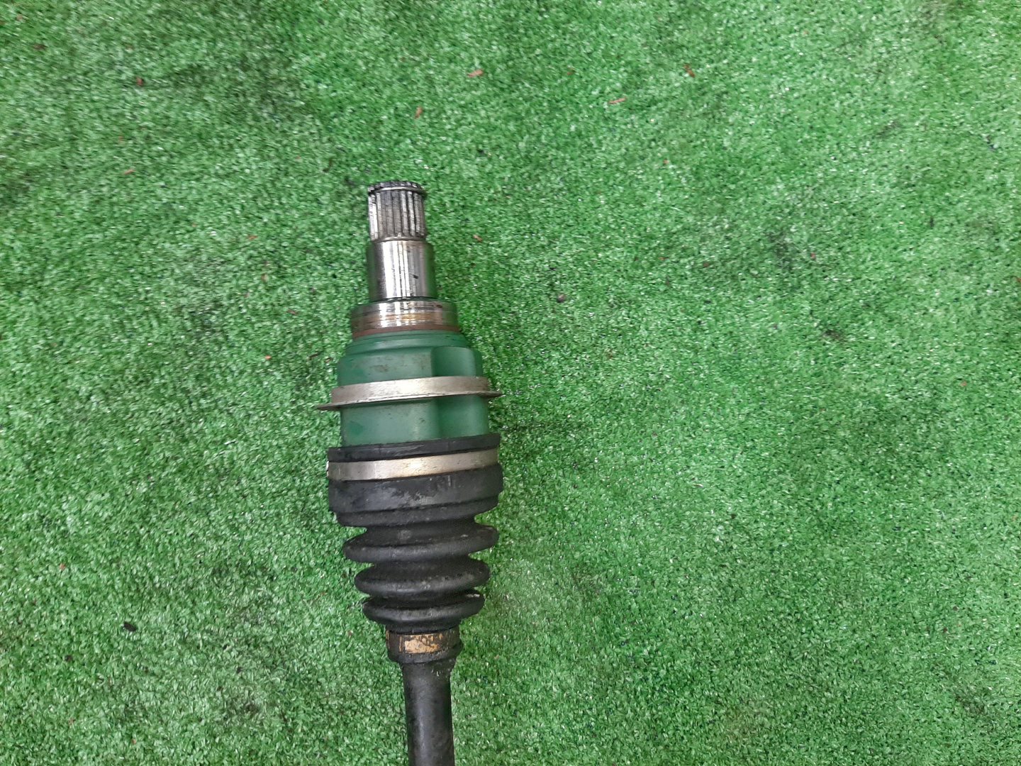 Привод левый передний TOYOTA PASSO, BOON KGC10, M300S 1KR-FE 3 ракурс