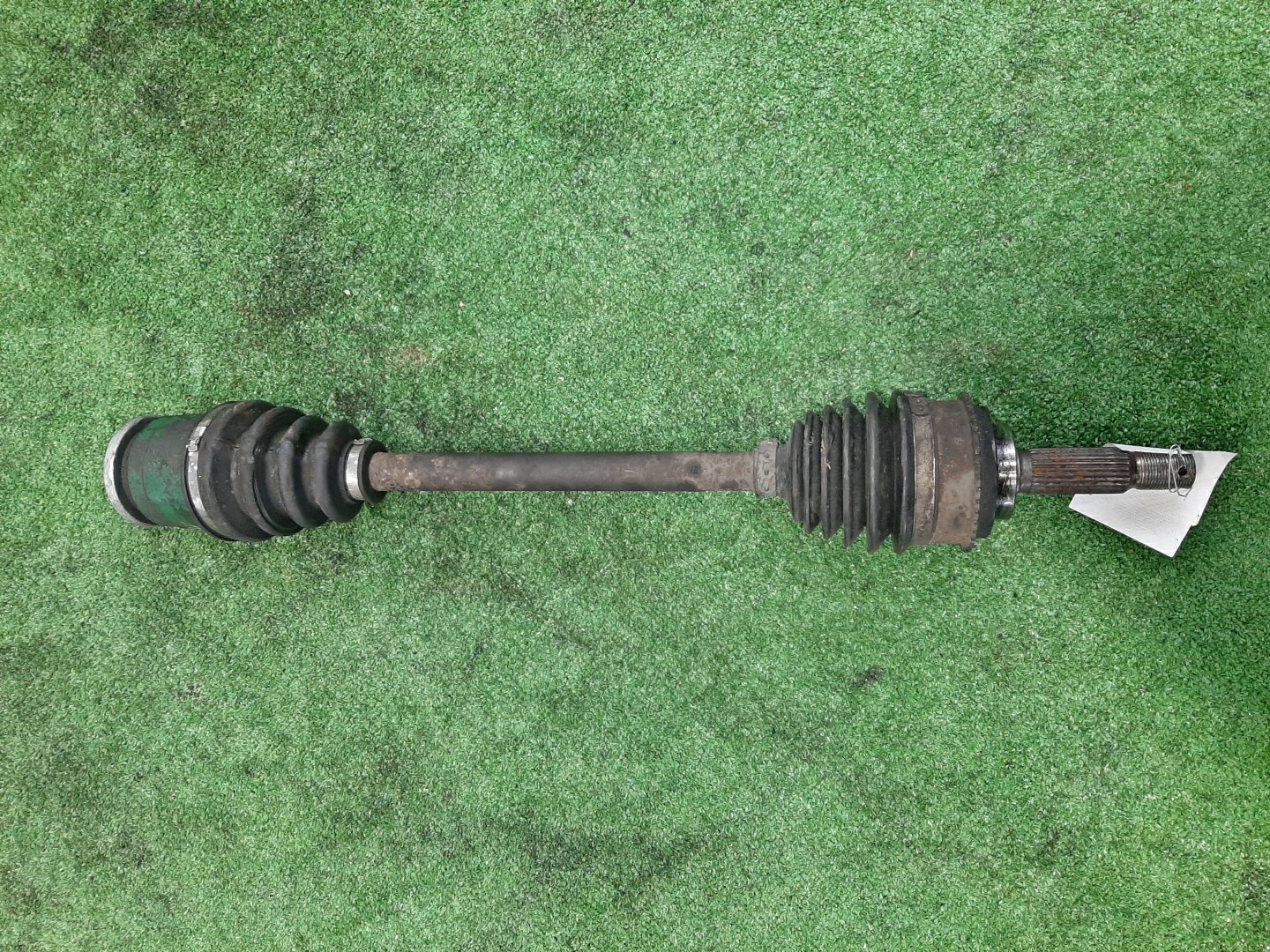 Привод левый передний MITSUBISHI PAJERO IO H76W, H66W, H67W, H77W 4G93, 4G93T, 4G94 1 ракурс