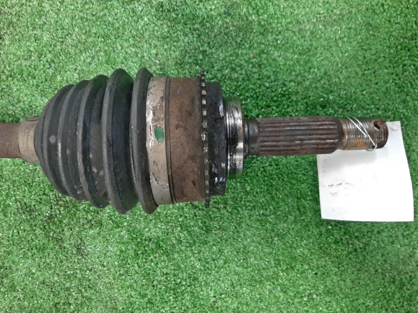 Привод левый передний MITSUBISHI PAJERO IO H76W, H66W, H67W, H77W 4G93, 4G93T, 4G94 2 ракурс
