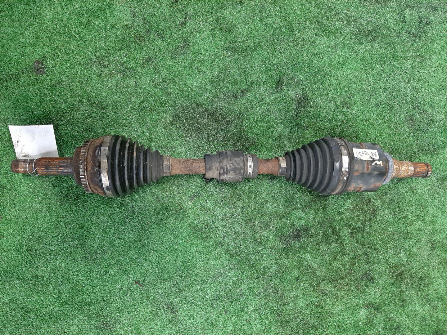 Привод левый передний TOYOTA PREMIO, ISIS, WISH, ALLION, COROLLA FIELDER, COROLLA  AXIO ZRT265, ZGM15G, ZGE25G, ZRE144G, ZRE144 2ZR-FAE, 2ZR-FE 1 ракурс