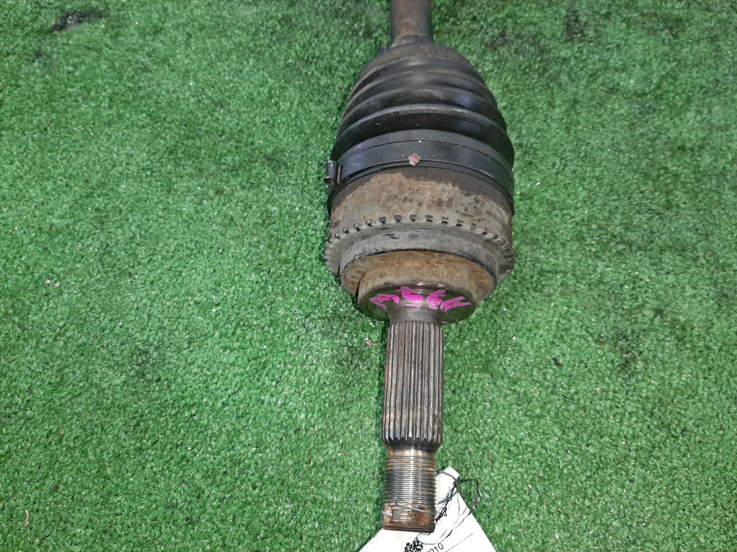 Привод правый передний MITSUBISHI PAJERO IO H76W, H66W, H67W, H77W 4G93, 4G93T, 4G94 2 ракурс