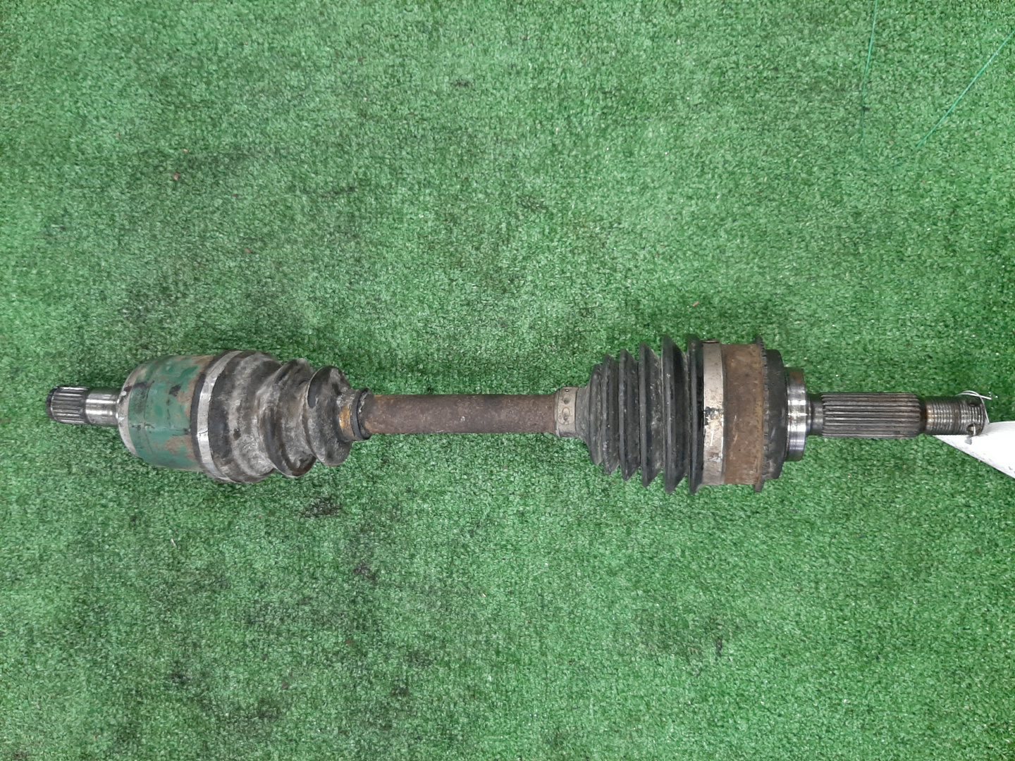 Привод правый передний MITSUBISHI PAJERO IO H76W, H66W, H67W, H77W 4G93, 4G93T, 4G94 1 ракурс