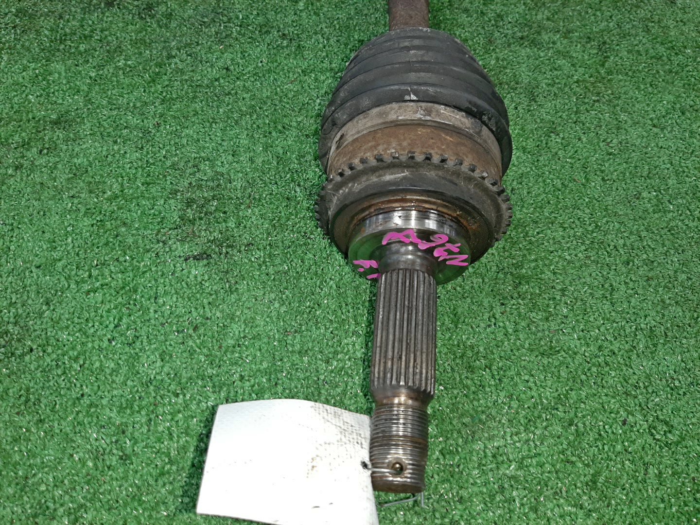Привод правый передний MITSUBISHI PAJERO IO H76W, H66W, H67W, H77W 4G93, 4G93T, 4G94 3 ракурс