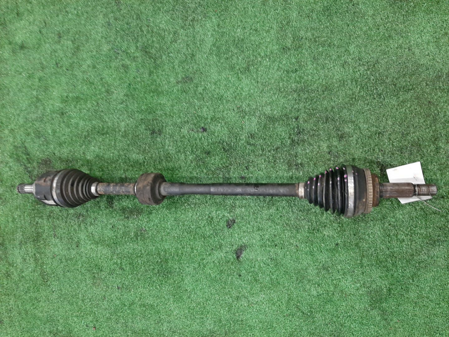 Привод правый передний TOYOTA PREMIO, ISIS, WISH, ALLION, COROLLA FIELDER, COROLLA  AXIO ZRT260, ZGM10, ZGM10W, ZGM10G, ZGE20W, ZGE20G, ZRE142G, ZRE142 2ZR-FAE, 2ZR-FE 1 ракурс