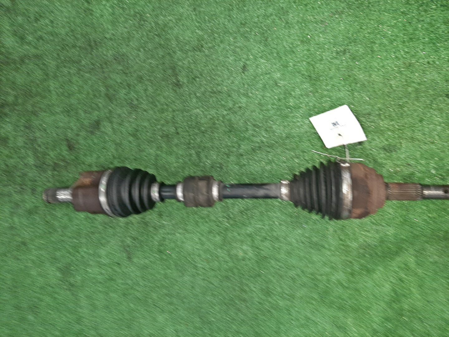 Привод левый передний NISSAN BLUEBIRD SYLPHY KG11 MR20DE 1 ракурс Привод левый передний NISSAN BLUEBIRD SYLPHY KG11 MR20DE 1 ракурс