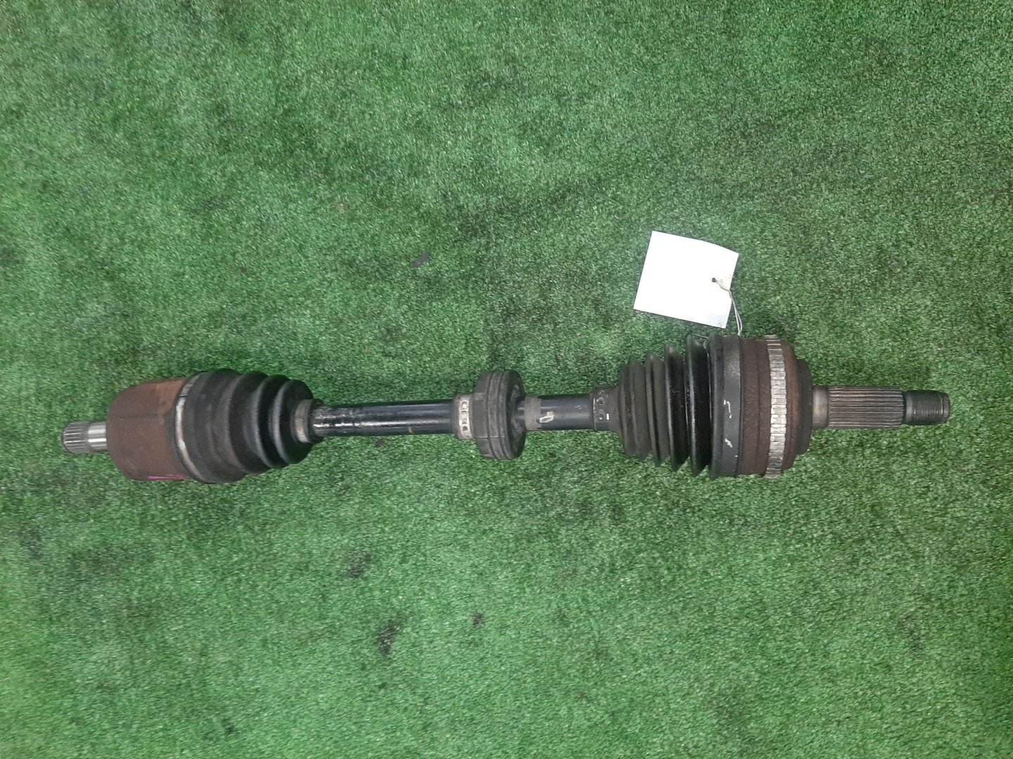 Привод правый передний HONDA S-MX, STEPWGN RH1, RH2, RF1, RF2 B20B 1 ракурс