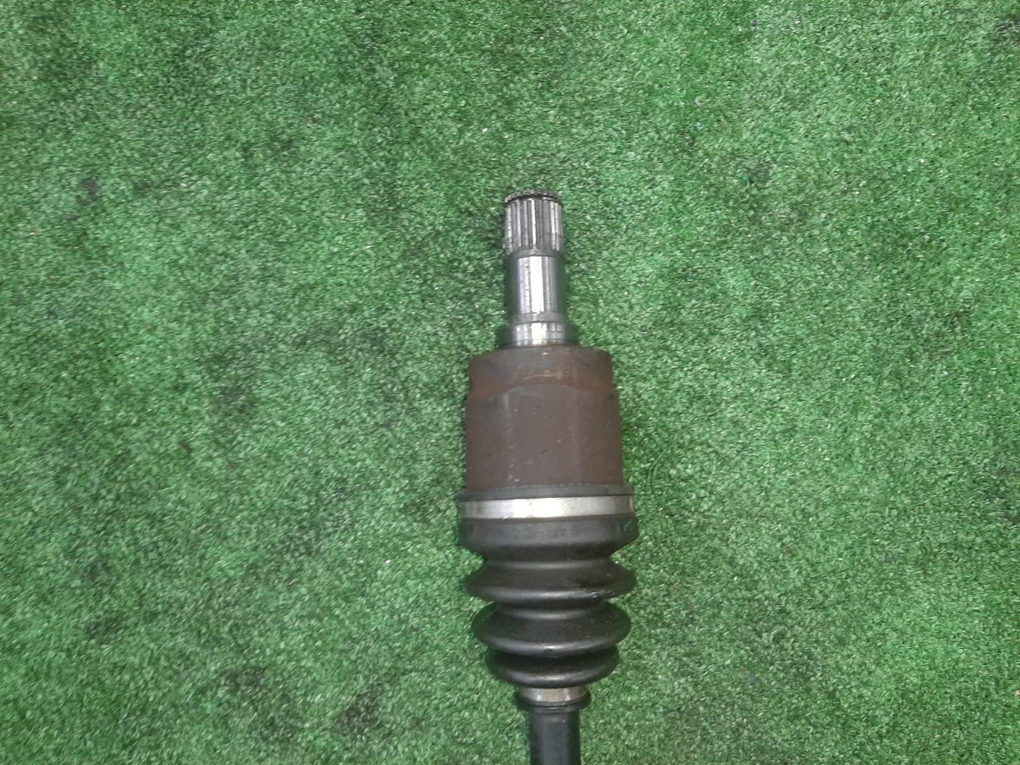Привод правый передний HONDA FIT ARIA, FIT GD6, GD8, GD3, GD1 L13A, L15A 3 ракурс