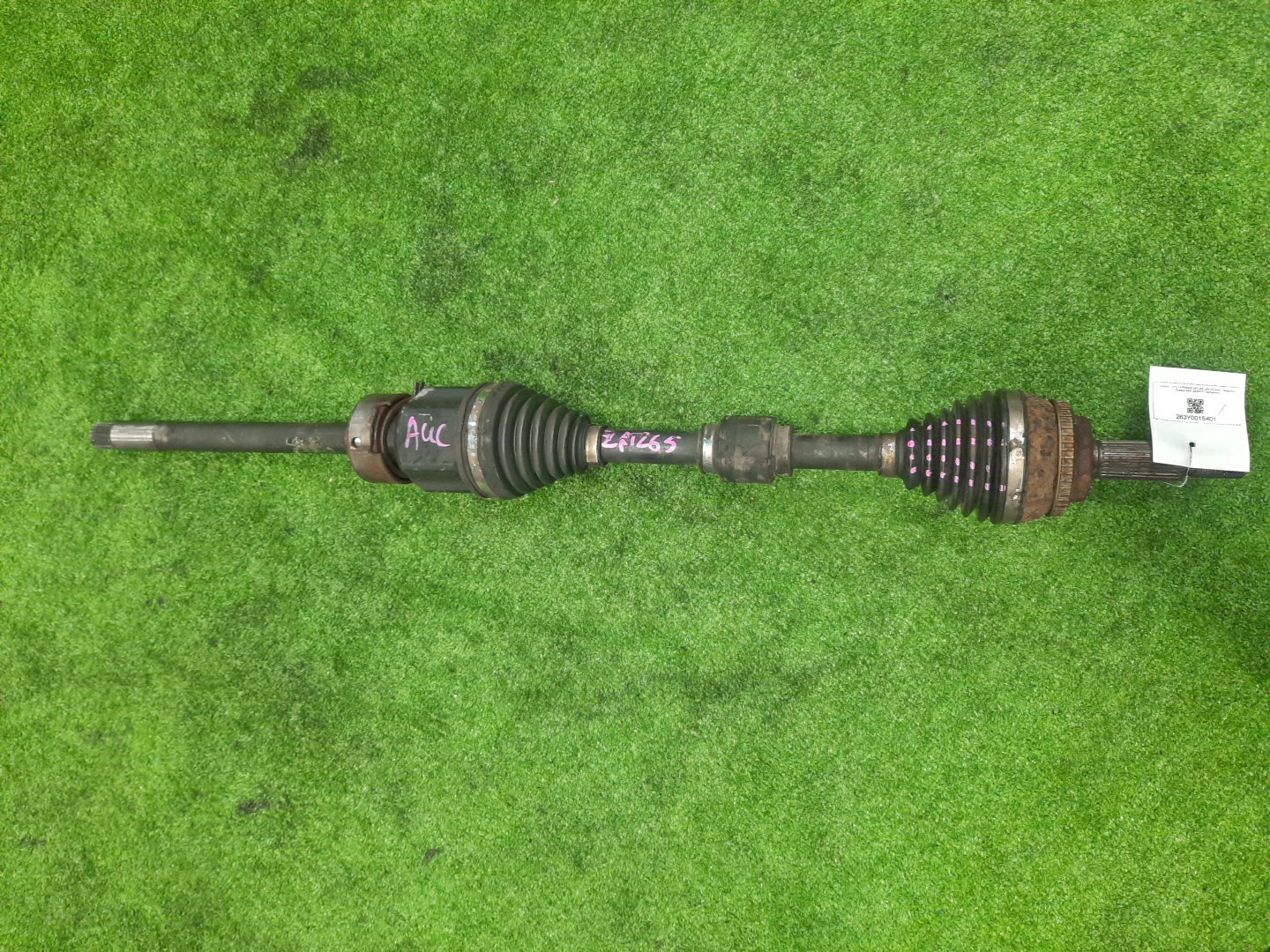 Привод правый передний TOYOTA PREMIO, ISIS, WISH, ALLION, COROLLA FIELDER, COROLLA  AXIO ZRT265, ZGM15G, ZGE25G, ZRE144G, ZRE144 2ZR-FAE, 2ZR-FE 1 ракурс