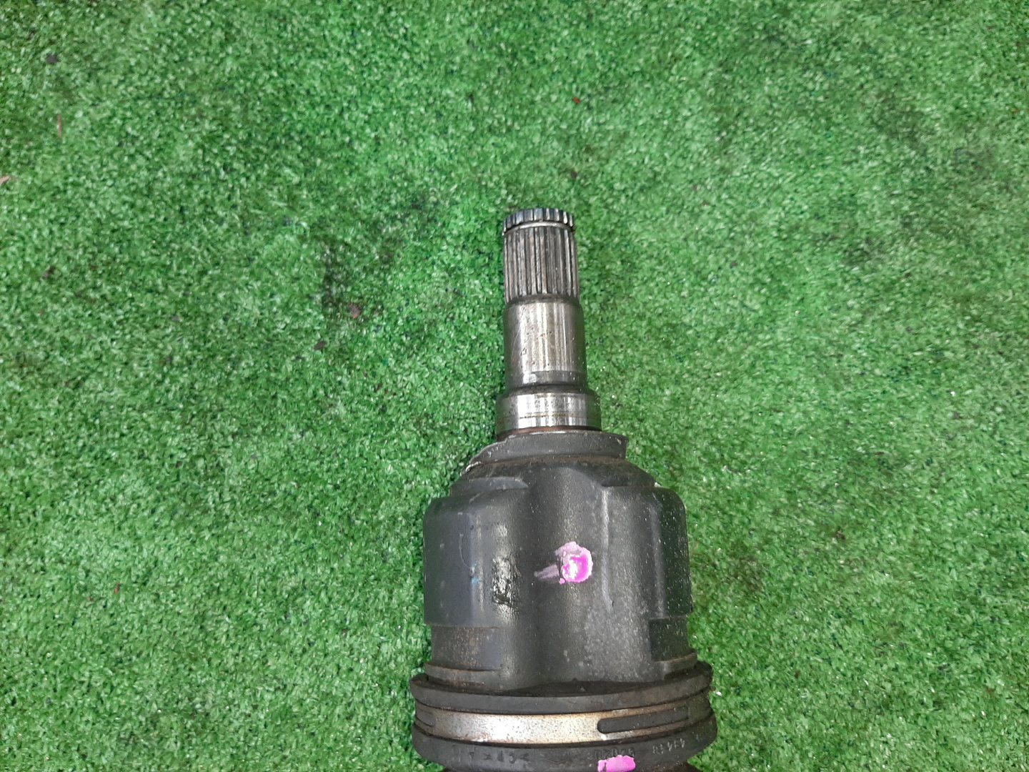 Привод правый передний TOYOTA COROLLA, PREMIO, COROLLA SPACIO, ALLION, COROLLA FIELDER, ALLEX, COROLLA RUNX, WILL VS, COROLLA  AXIO NZE121, NZE120, NZE141, NZT240, NZT260, NZE121N, NZE121G, NZE141G, NZE127 1NZ-FE, 2NZ-FE 4 ракурс