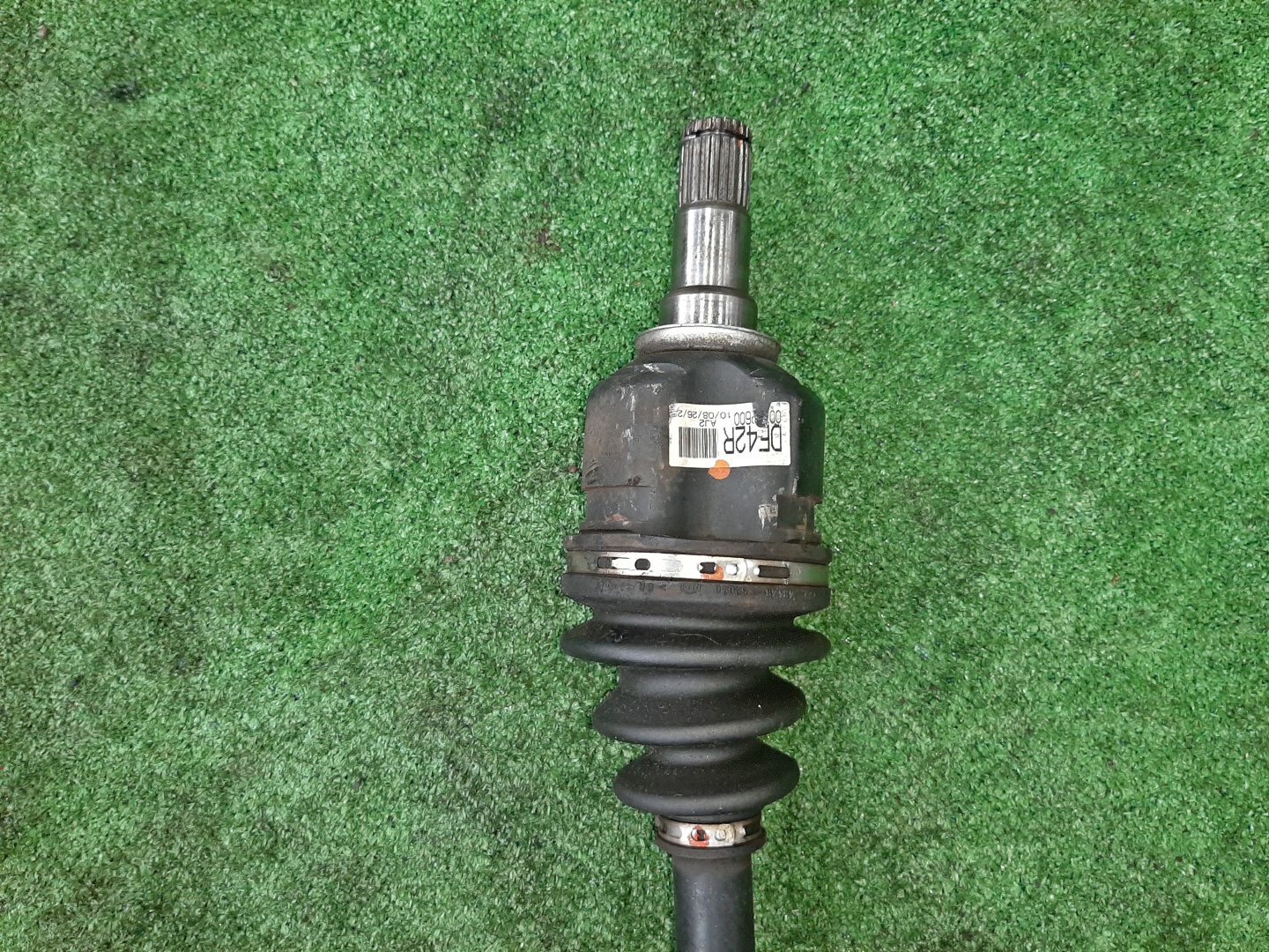 Привод правый передний TOYOTA COROLLA, PREMIO, COROLLA SPACIO, ALLION, COROLLA FIELDER, ALLEX, COROLLA RUNX, WILL VS, COROLLA  AXIO NZE121, NZE120, NZE141, NZT240, NZT260, NZE121N, NZE121G, NZE141G, NZE127 1NZ-FE, 2NZ-FE 3 ракурс