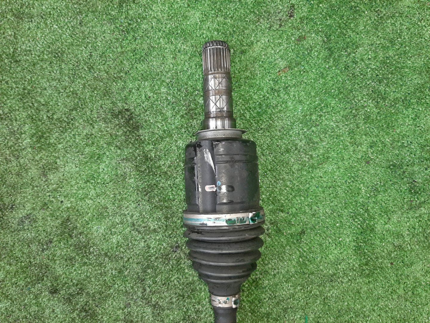 Привод правый передний SUBARU FORESTER SJG FA20F 3 ракурс