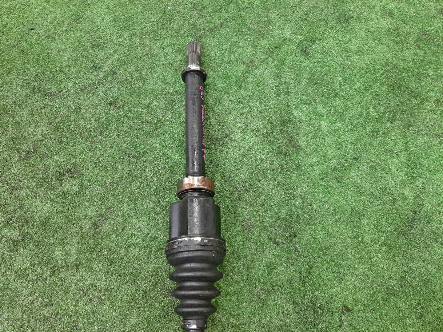 Привод правый передний NISSAN SERENA, LAFESTA CC25, C25, B30 MR20DE 3 ракурс