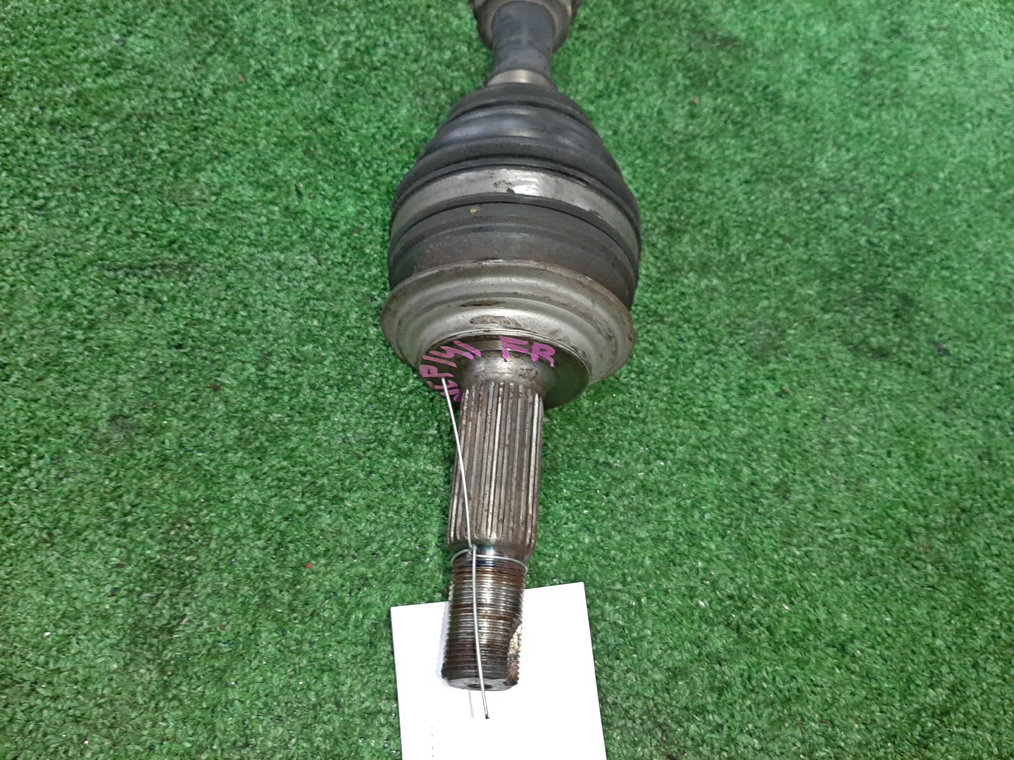 Привод правый передний TOYOTA IST, VITZ, COROLLA FIELDER, RACTIS, PORTE, SPADE, COROLLA  AXIO NCP110, NCP131, NZE161G, NCP120, NCP122, NCP141, NZE161 1NZ-FE 2 ракурс