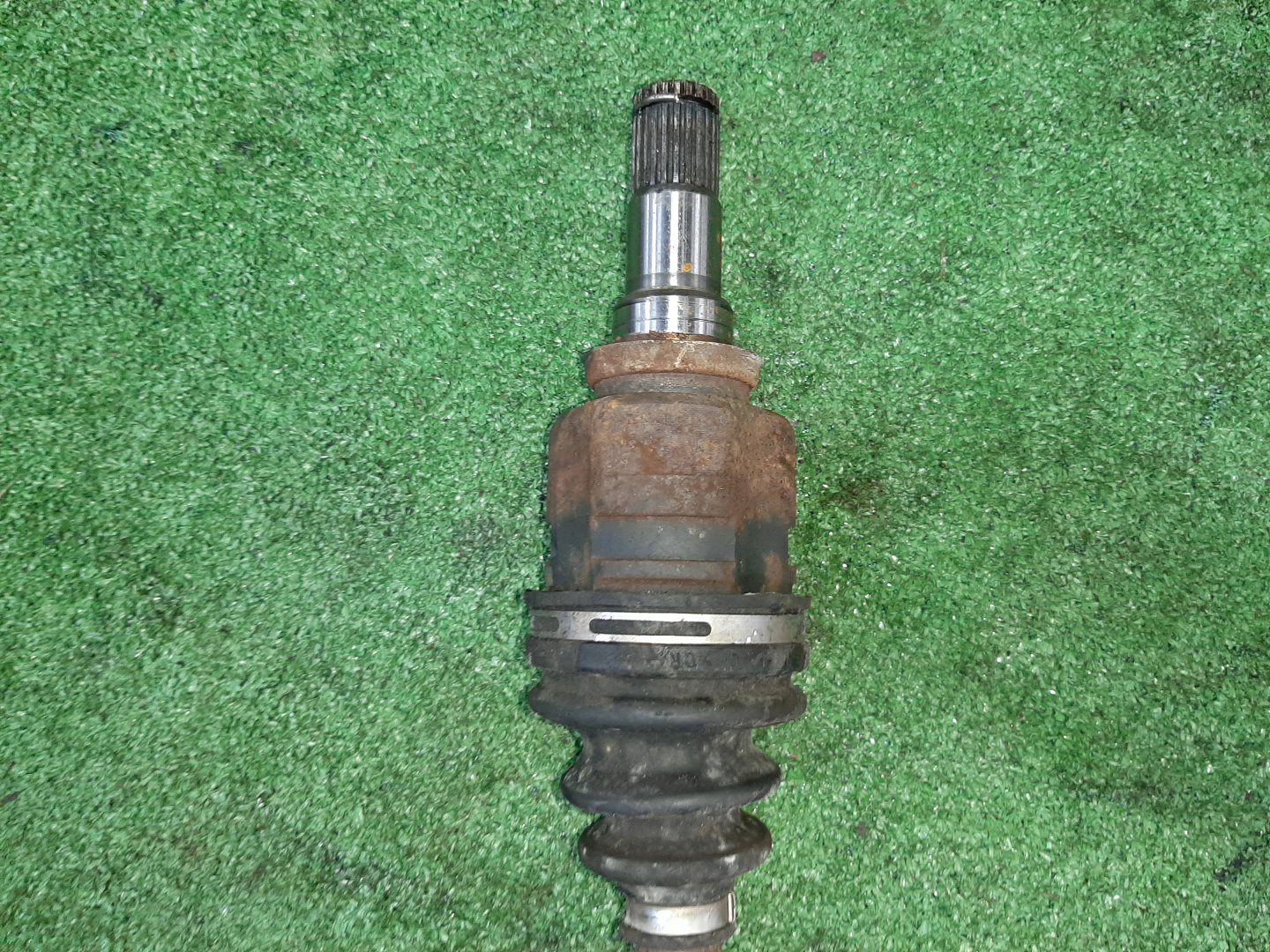 Привод правый передний TOYOTA VITZ, BELTA KSP130, KSP90, KSP92 1KR-FE 3 ракурс