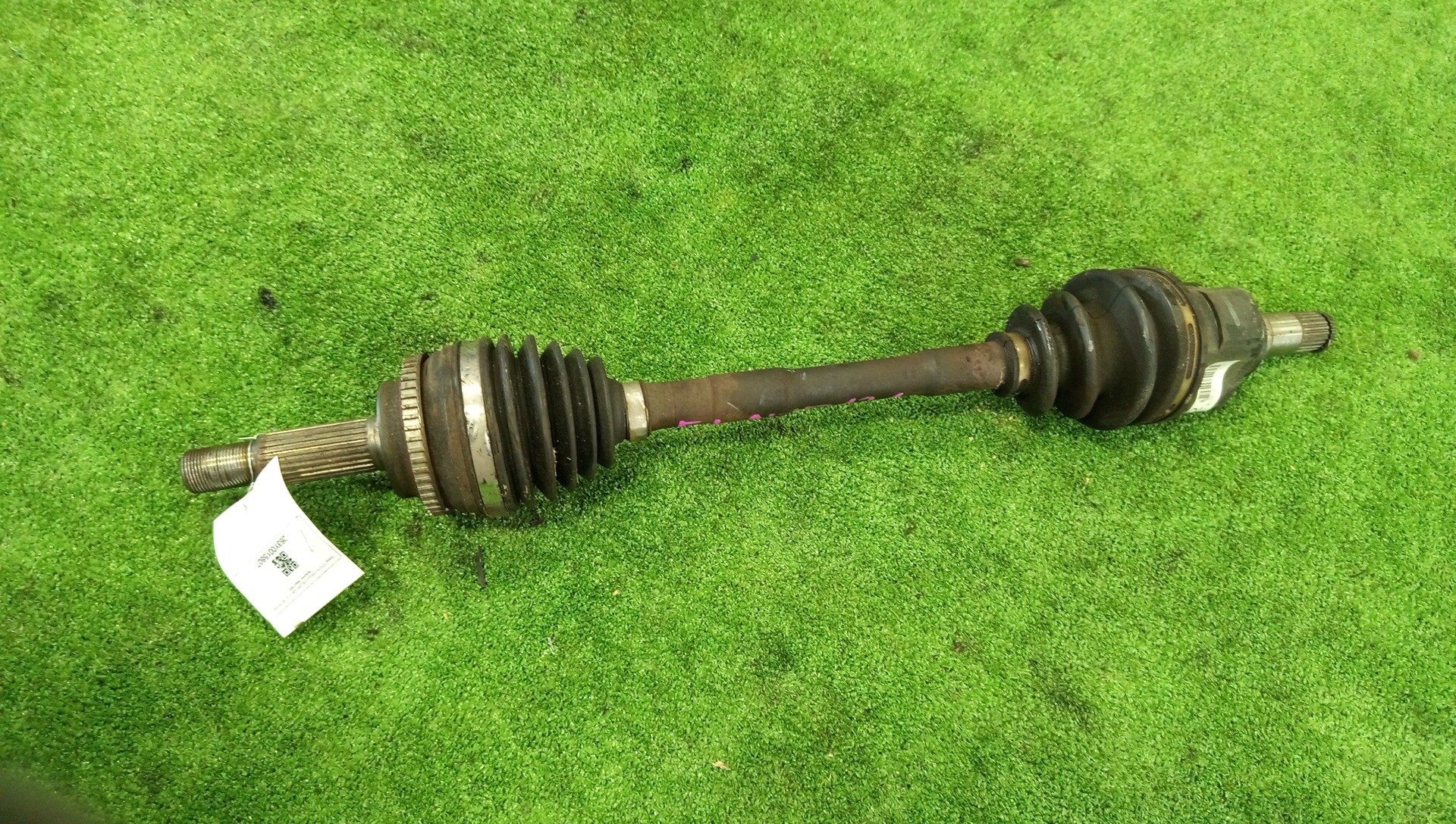 Привод левый передний TOYOTA COROLLA, PREMIO, COROLLA SPACIO, ALLION, COROLLA FIELDER, ALLEX, COROLLA RUNX, WILL VS, COROLLA  AXIO NZE121, NZE120, NZE141, NZT240, NZT260, NZE121N, NZE121G, NZE141G, NZE127 1NZ-FE, 2NZ-FE 1 ракурс