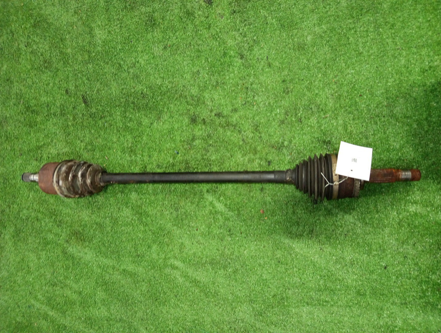 Привод правый передний NISSAN BLUEBIRD, PRIMERA QU14, QP11, WQP11 QG18DE, QG18DD 1 ракурс