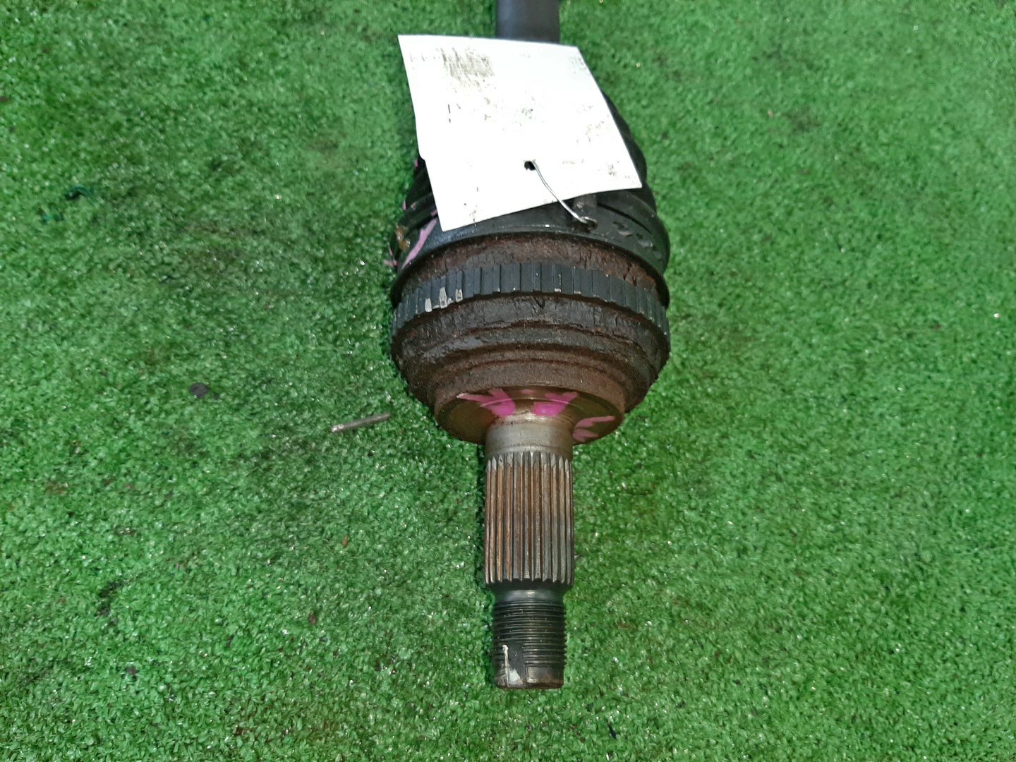 Привод правый передний HONDA CIVIC, STREAM, CIVIC FERIO EU3, ES1, EU1, ES3, RN1 D17A, D15B 2 ракурс