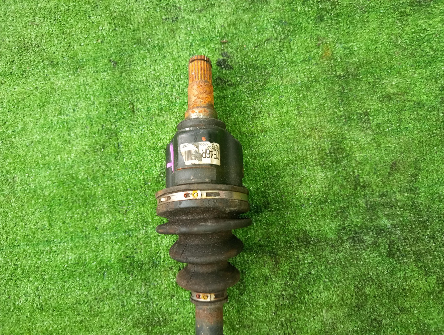 Привод правый передний TOYOTA COROLLA, PREMIO, COROLLA SPACIO, ALLION, COROLLA FIELDER, ALLEX, COROLLA RUNX, WILL VS, COROLLA  AXIO NZE121, NZE120, NZE141, NZT240, NZT260, NZE121N, NZE121G, NZE141G, NZE127 1NZ-FE, 2NZ-FE 3 ракурс