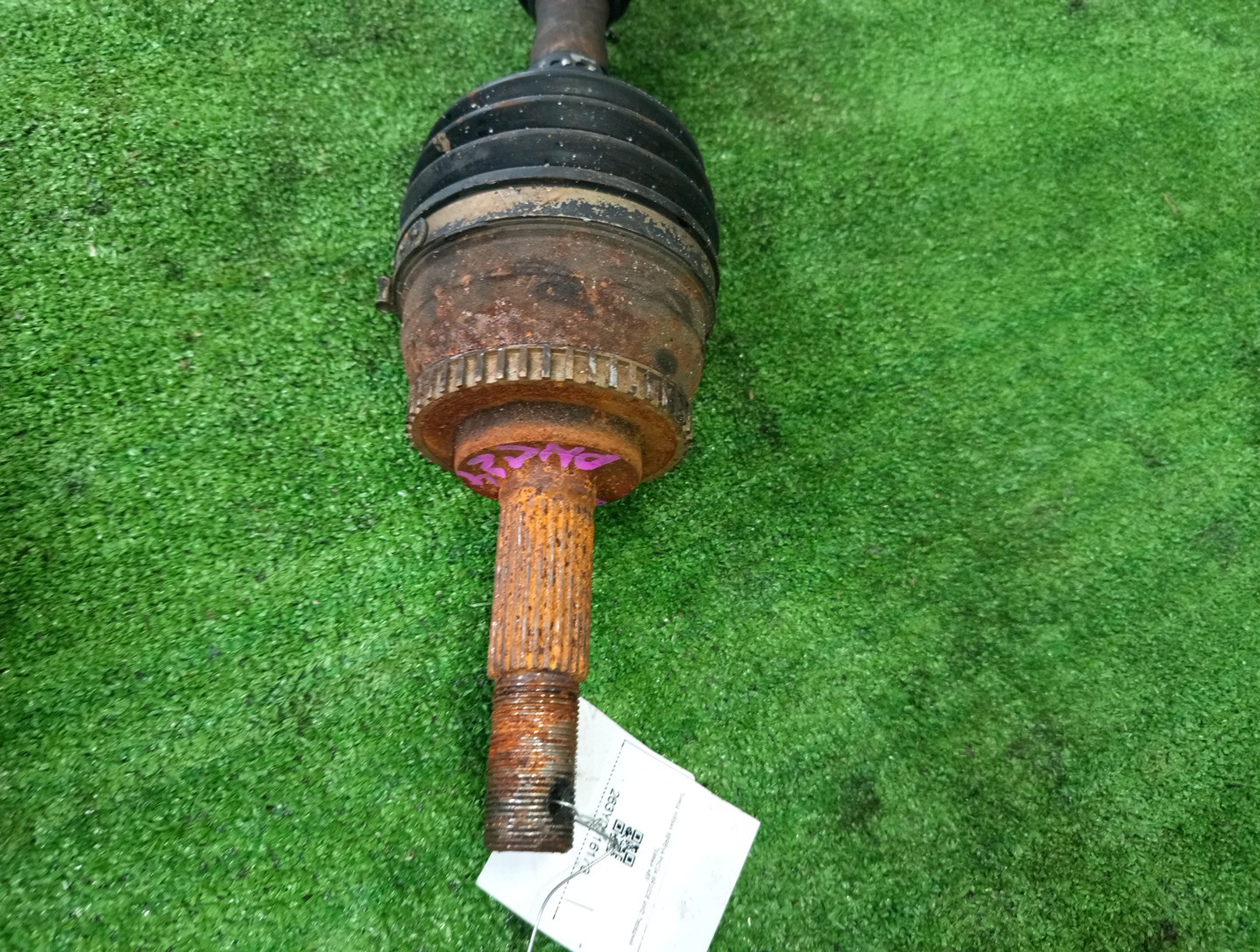 Привод правый передний NISSAN AVENIR, LIBERTY, SERENA PNW11, PNM12, PNC24, VNC24 SR20DE, SR20DET, YD25DDTI 2 ракурс
