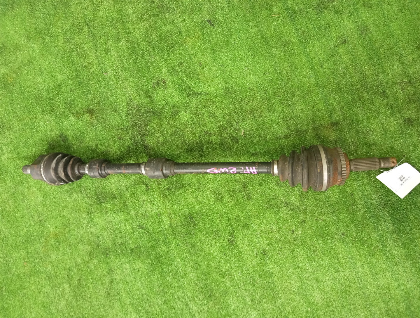 Привод правый передний MITSUBISHI GALANT, CHARIOT GRANDIS, CHARIOT EA3A, N84W 4G64 1 ракурс