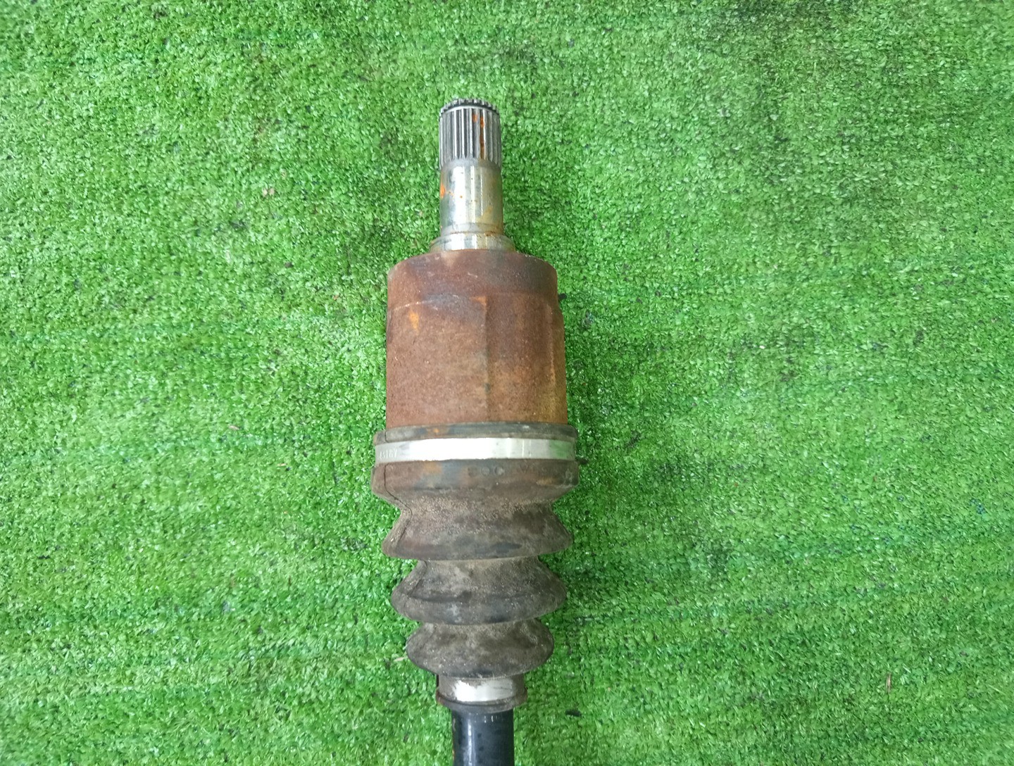 Привод правый передний HONDA AIRWAVE GJ1 L15A 3 ракурс