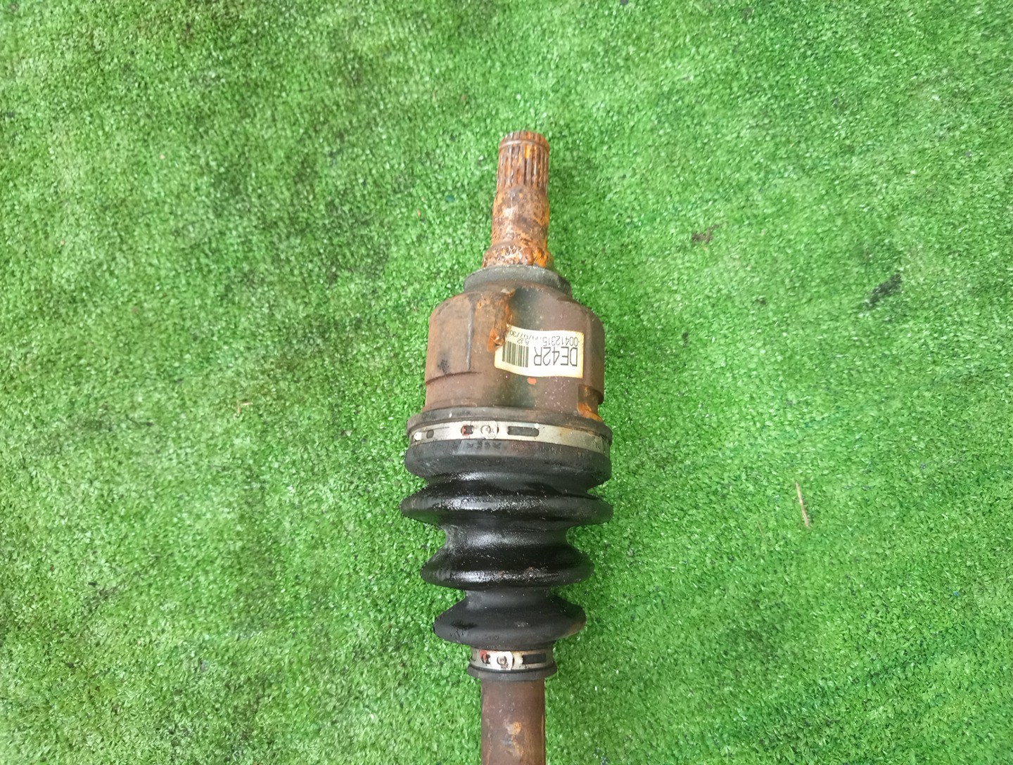 Привод правый передний TOYOTA COROLLA, PREMIO, COROLLA SPACIO, ALLION, COROLLA FIELDER, ALLEX, COROLLA RUNX, WILL VS, COROLLA  AXIO NZE121, NZE120, NZE141, NZT240, NZT260, NZE121N, NZE121G, NZE141G, NZE127 1NZ-FE, 2NZ-FE 3 ракурс