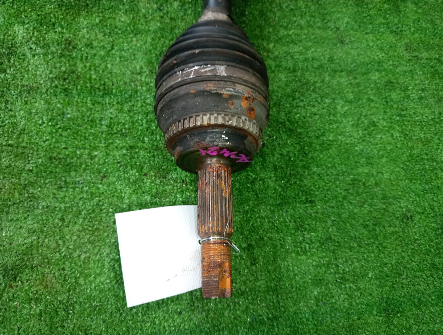 Привод правый передний TOYOTA IPSUM, PREMIO, ISIS, WISH, ALLION ACM21W, ZRT261, ZGM11, ZGM11W, ZGM11G, ZGE21G 2AZ-FE, 3ZR-FE, 3ZR-FAE 2 ракурс