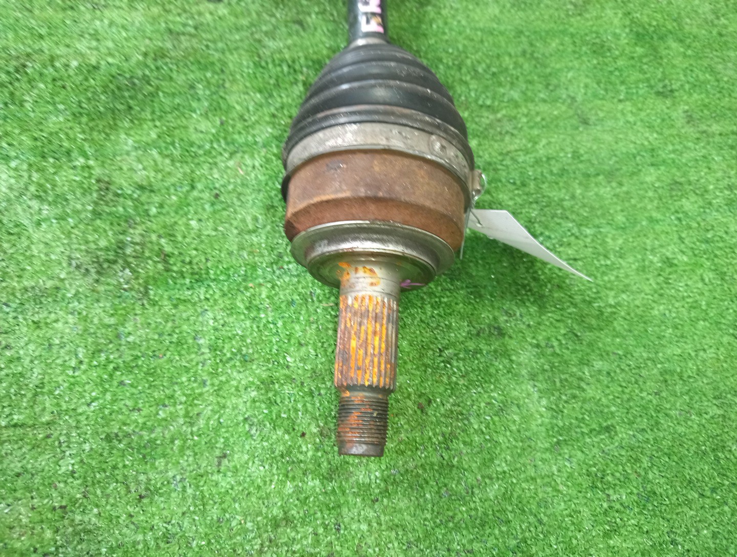 Привод правый передний HONDA AIRWAVE GJ1 L15A 2 ракурс