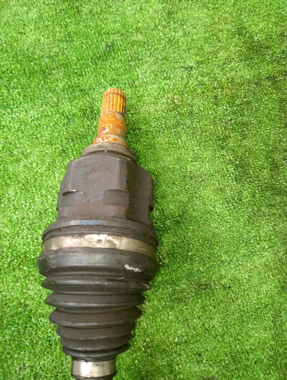 Привод правый передний TOYOTA PREMIO, ISIS, WISH, ALLION, COROLLA FIELDER, COROLLA  AXIO ZRT260, ZGM10, ZGM10W, ZGM10G, ZGE20W, ZGE20G, ZRE142G, ZRE142 2ZR-FAE, 2ZR-FE 4 ракурс