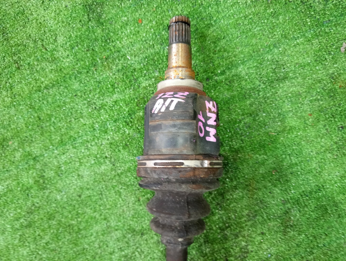 Привод левый передний TOYOTA COROLLA, COROLLA SPACIO, ISIS, WISH, COROLLA FIELDER, ALLEX, COROLLA RUNX, WILL VS ZZE122, ZZE122N, ZNM10, ZNM10W, ZNM10G, ZNE10, ZNE10G, ZZE122G, ZZE127 1ZZ-FE 3 ракурс