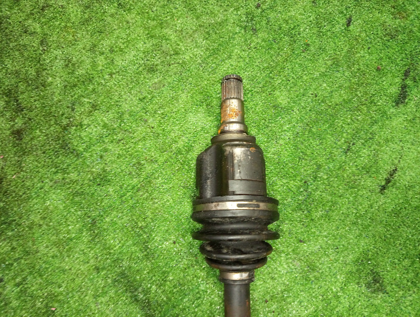 Привод правый передний TOYOTA COROLLA, PREMIO, COROLLA SPACIO, ALLION, COROLLA FIELDER, ALLEX, COROLLA RUNX, WILL VS, COROLLA  AXIO NZE121, NZE120, NZE141, NZT240, NZT260, NZE121N, NZE121G, NZE141G, NZE127 1NZ-FE, 2NZ-FE 3 ракурс