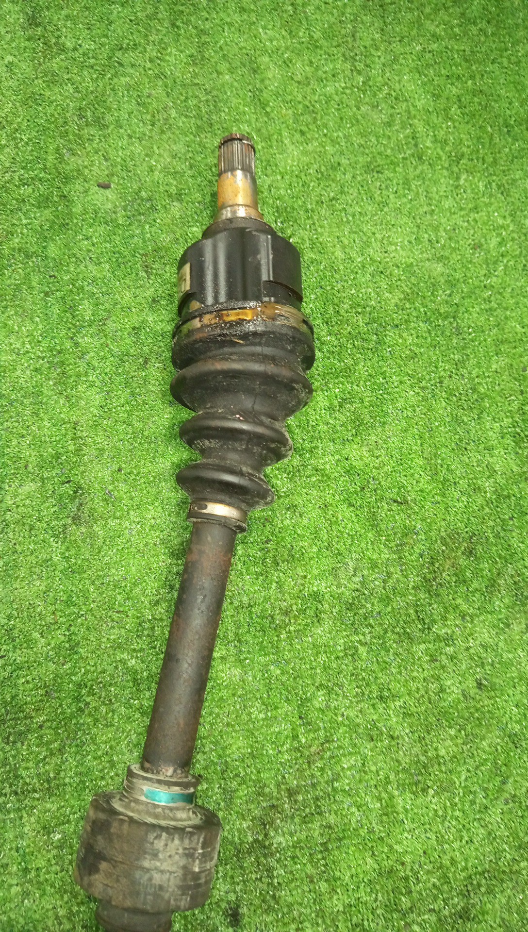 Привод правый передний TOYOTA COROLLA, PREMIO, COROLLA SPACIO, ALLION, COROLLA FIELDER, ALLEX, COROLLA RUNX, WILL VS, COROLLA  AXIO NZE121, NZE120, NZE141, NZT240, NZT260, NZE121N, NZE121G, NZE141G, NZE127 1NZ-FE, 2NZ-FE 3 ракурс