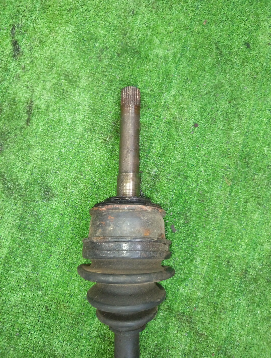 Привод правый передний TOYOTA GRANVIA, GRAND HIACE VCH16W, KCH16W 5VZ-FE, 1KZ-TE 3 ракурс
