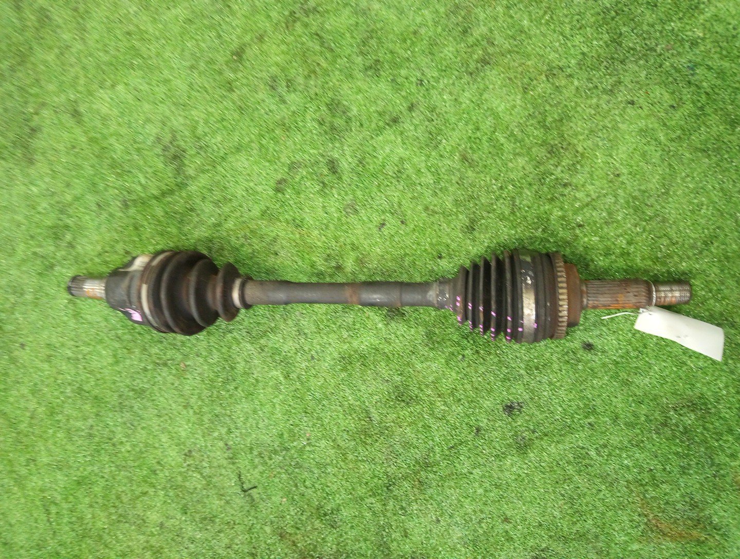 Привод левый передний TOYOTA COROLLA, PREMIO, COROLLA SPACIO, ALLION, COROLLA FIELDER, ALLEX, COROLLA RUNX, WILL VS, COROLLA  AXIO NZE121, NZE120, NZE141, NZT240, NZT260, NZE121N, NZE121G, NZE141G, NZE127 1NZ-FE, 2NZ-FE 1 ракурс
