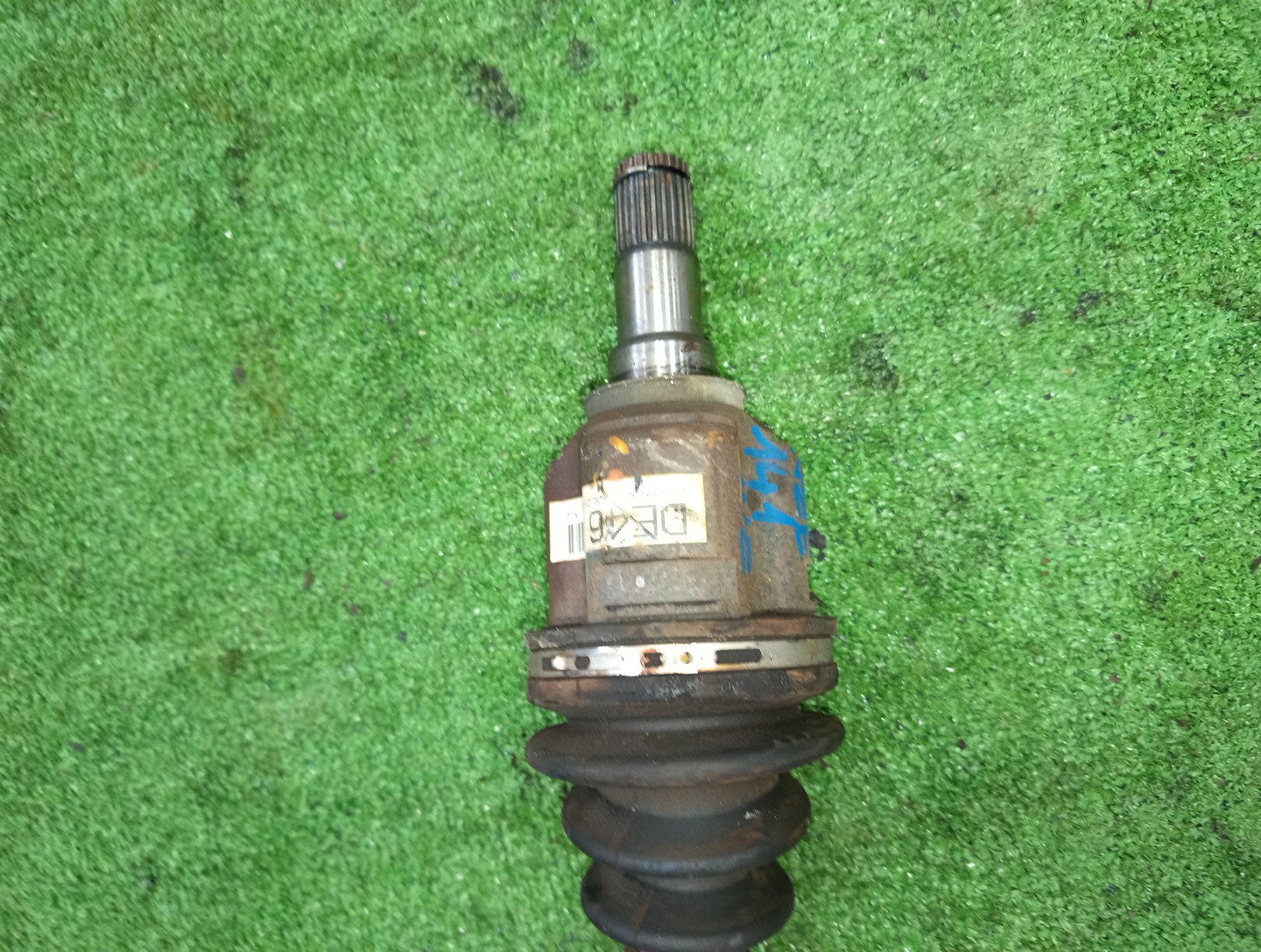 Привод левый передний TOYOTA COROLLA, PREMIO, COROLLA SPACIO, ALLION, COROLLA FIELDER, ALLEX, COROLLA RUNX, WILL VS, COROLLA  AXIO NZE121, NZE120, NZE141, NZT240, NZT260, NZE121N, NZE144G, NZE121G, NZE141G, NZE127, NZE144 1NZ-FE, 2NZ-FE 3 ракурс