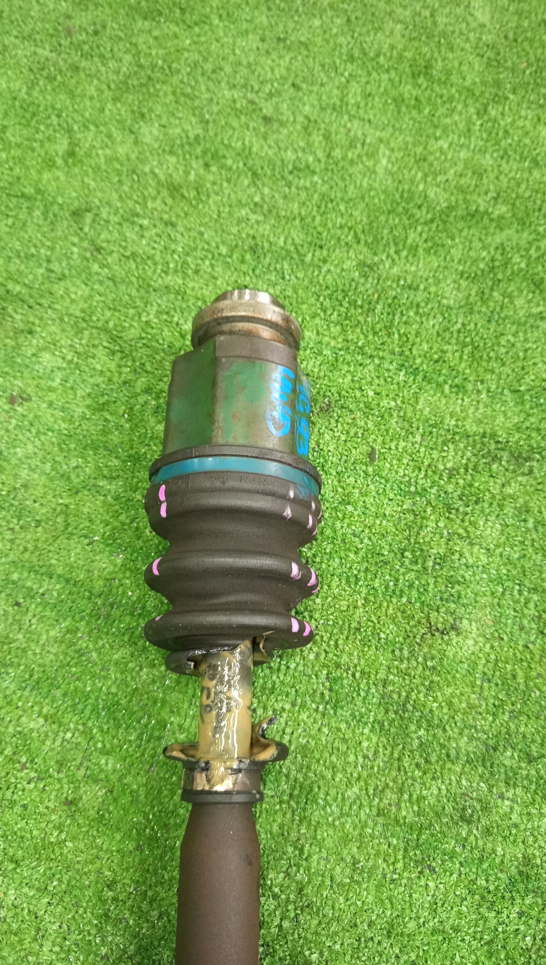 Привод правый передний MITSUBISHI GALANT, LEGNUM EC1A, EC7A, EC3A, EC1W, EC5W, EC3W, EC7W 4G93, 4G94, 4G64, 6A13TT, 6A13 3 ракурс Привод правый передний MITSUBISHI GALANT, LEGNUM EC1A, EC7A, EC3A, EC1W, EC5W, EC3W, EC7W 4G93, 4G94, 4G64, 6A13TT, 6A13 3 ракурс