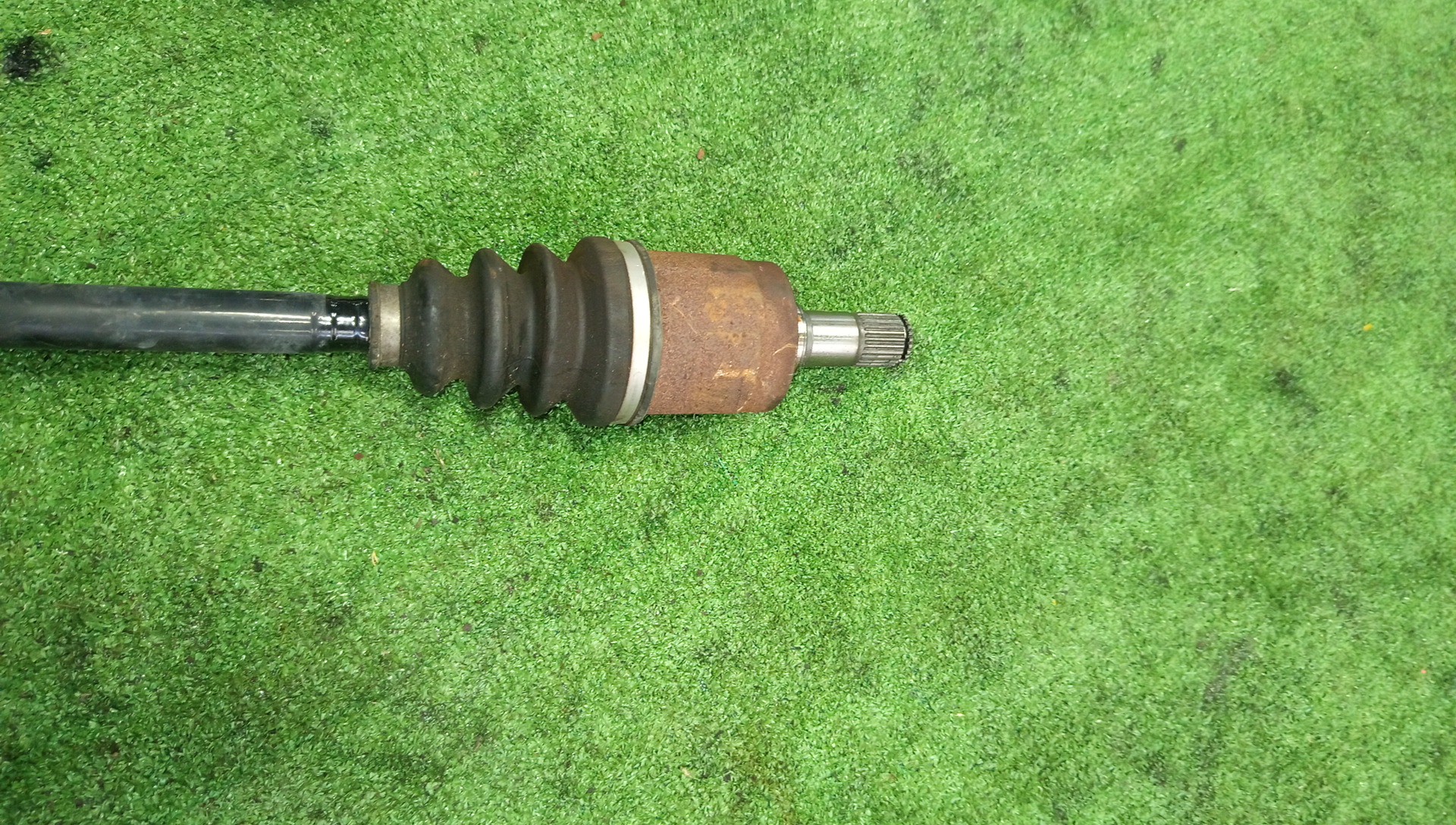 Привод правый передний HONDA AIRWAVE GJ1 L15A 3 ракурс