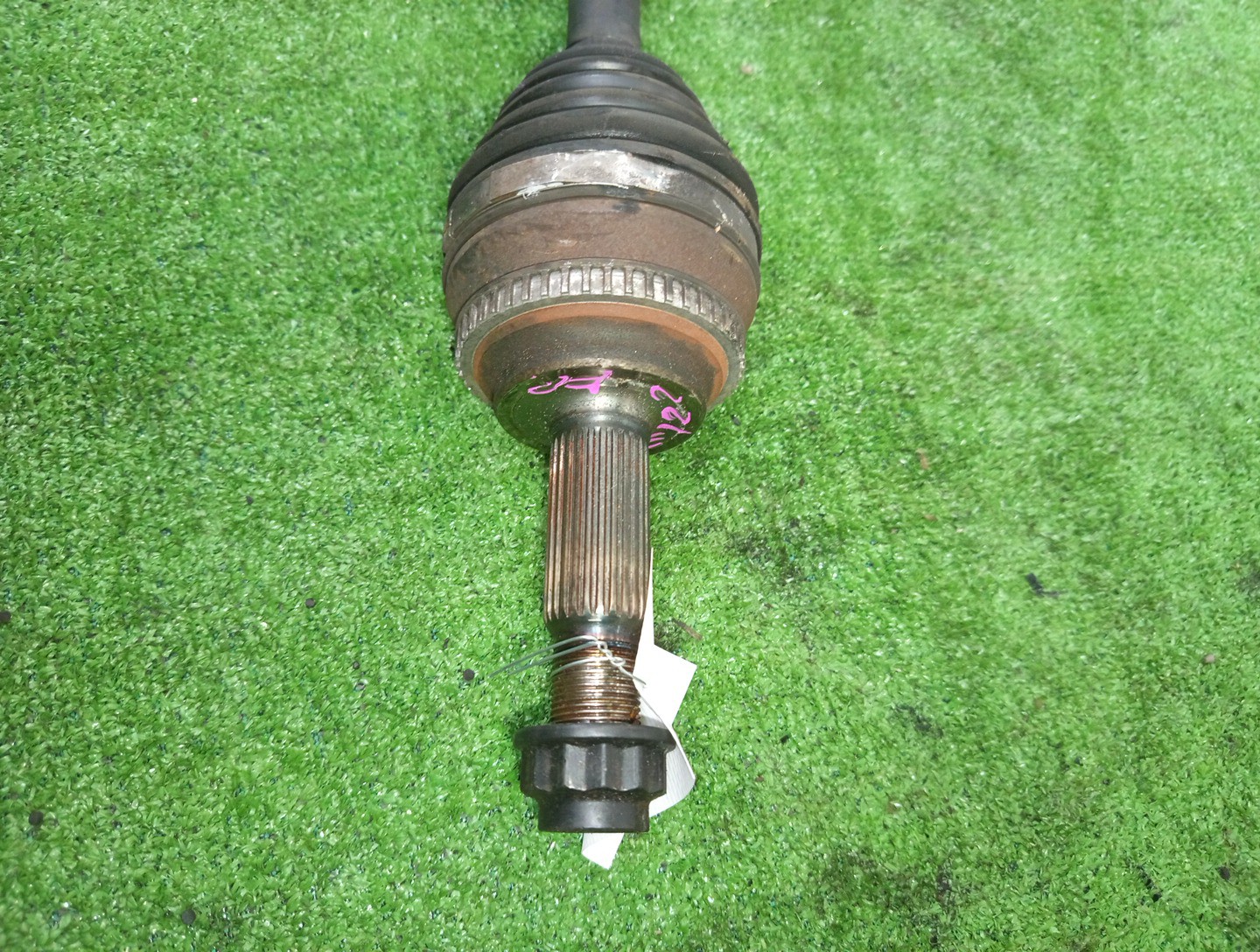 Привод правый передний TOYOTA COROLLA, COROLLA SPACIO, ISIS, WISH, COROLLA FIELDER, ALLEX, COROLLA RUNX, WILL VS ZZE122, ZZE122N, ZNM10, ZNM10W, ZNM10G, ZNE10, ZNE10G, ZZE122G, ZZE127 1ZZ-FE 2 ракурс