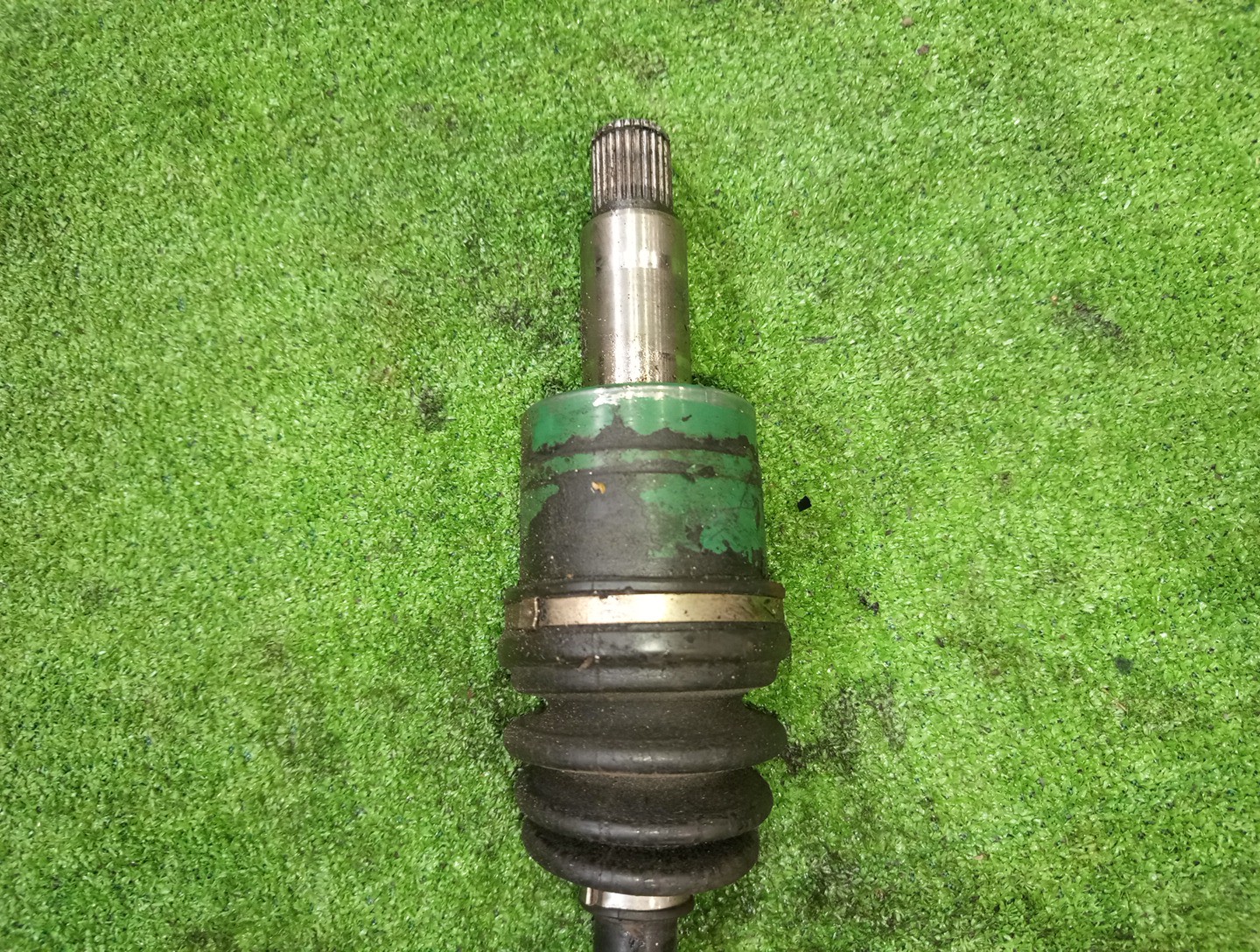 Привод правый передний SUZUKI ESCUDO, GRAND ESCUDO TD62W, TD32W, TA02W, TX92W, TD02W, TA52W, TL52W, TD52W H25A, RF-T, G16A, H27A, J20A 3 ракурс