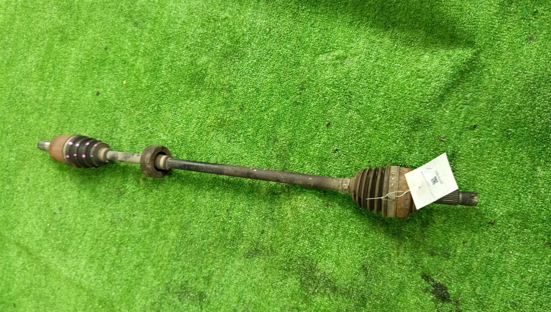 Привод правый передний HONDA FIT ARIA, FIT GD6, GD8, GD3, GD1 L13A, L15A 1 ракурс
