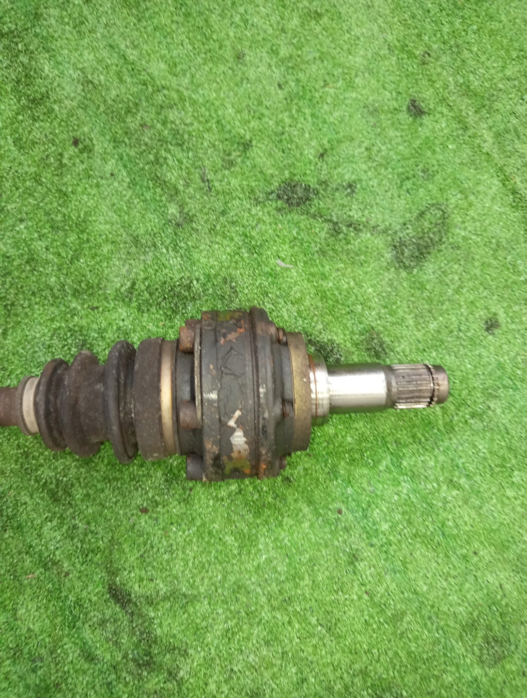 Привод левый передний TOYOTA WINDOM, HARRIER, MARK II QUALIS, CAMRY GRACIA MCV20, MCV21, MCU10W, MCV21W, MCV25W, MCV20W 1MZ-FE, 2MZ-FE 3 ракурс